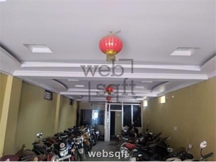 Retail showroom shop for Rent